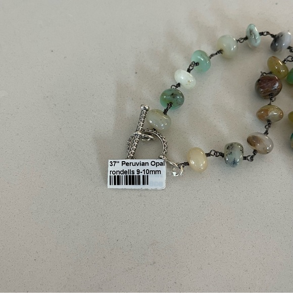 One of a kind Peruvian Opal Beaded 37” necklace with toggle clasp. - Picture 7 of 13